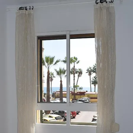 Lejlighed A 50 Metros De La Playa Malagueta Con Vistas Al Mar Málaga